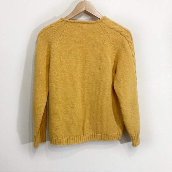 SOLD     Vntg Hudsons Bay 100% Pure Virgin Wool Mustard Yellow Knit Cardigan - Picture 2 of 8